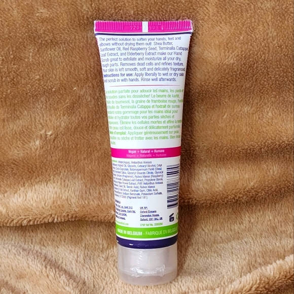 human+kind skincare with a conscience Hand Scrub Elderflower 2.5FL OZ. - Picture 3 of 4